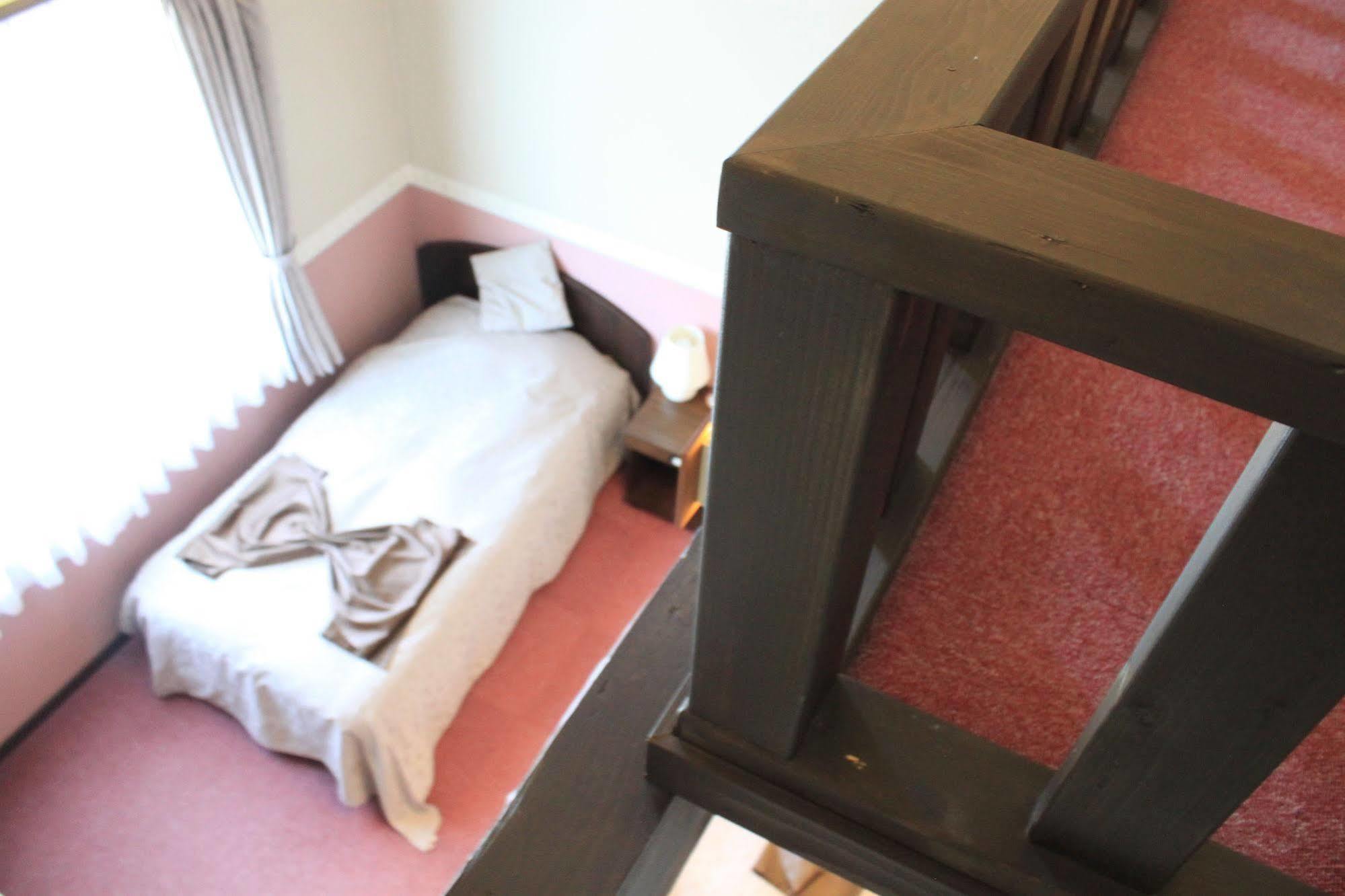 Petit Hotel Blanc Fleur Nakafurano Exterior photo